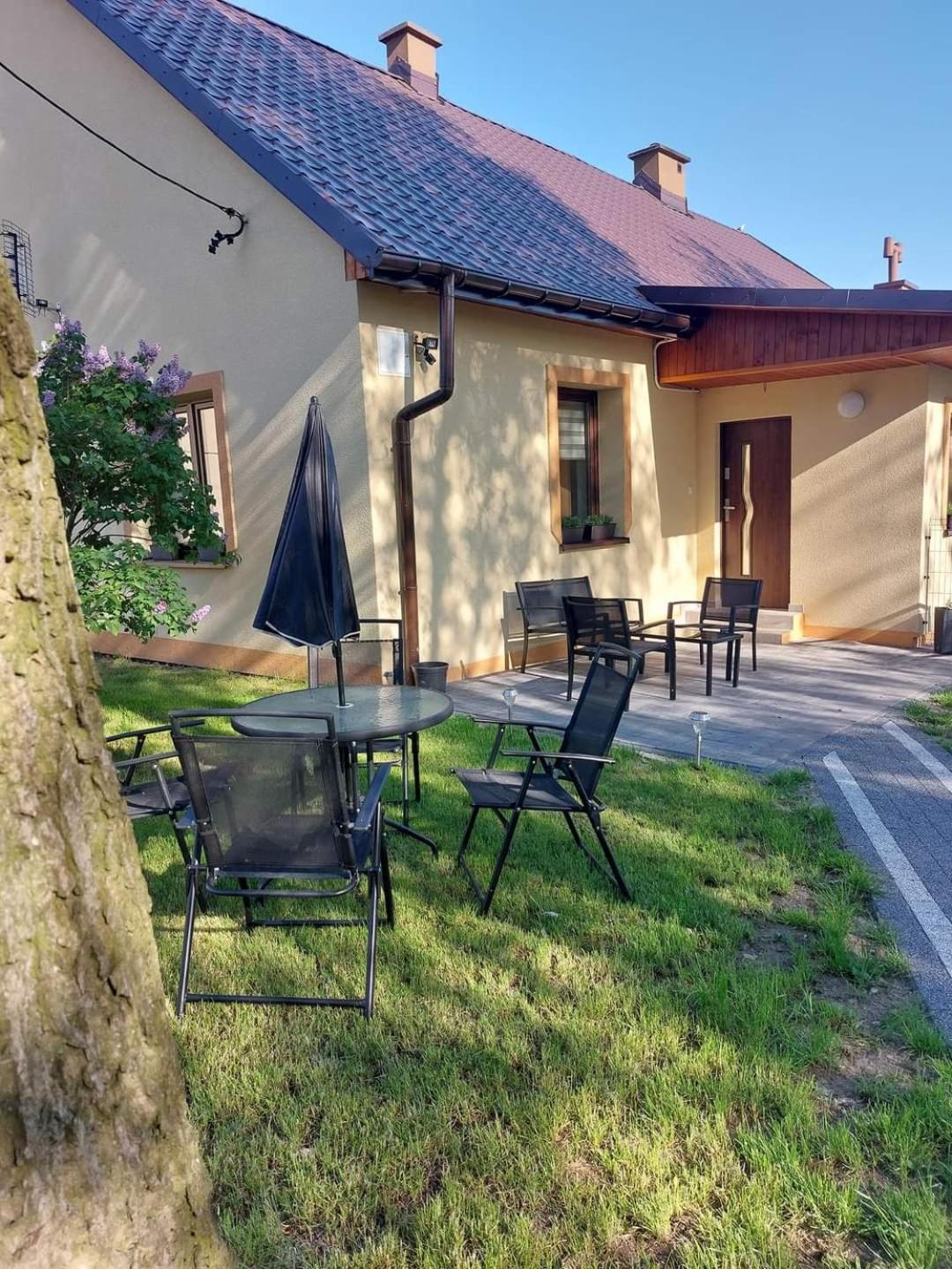 Lawendowy Zakatek Apartment Graboszyce Екстериор снимка